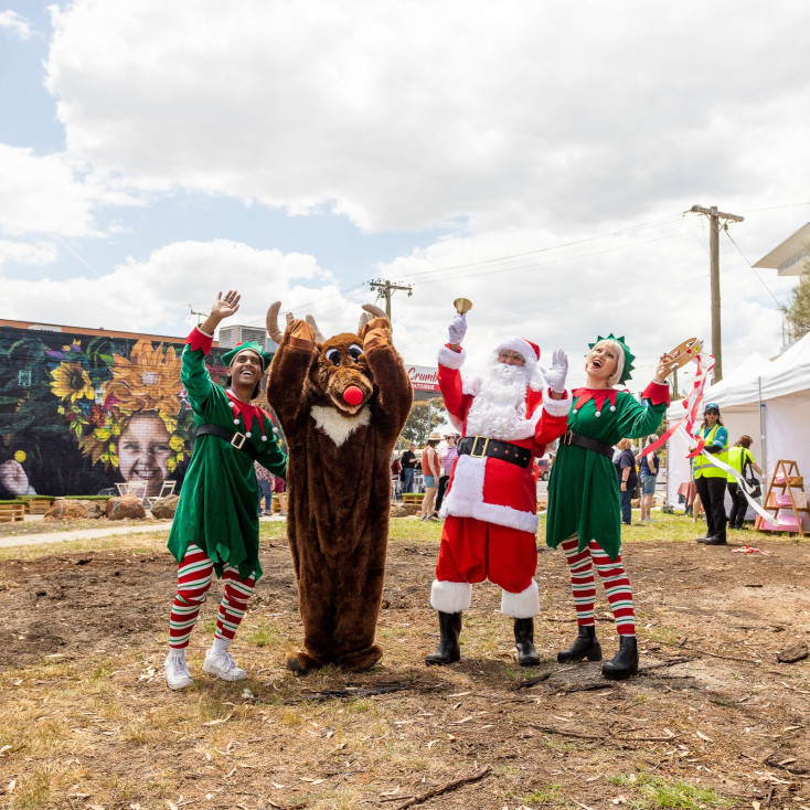 Christmas Twilight Market – Hoppers Junction