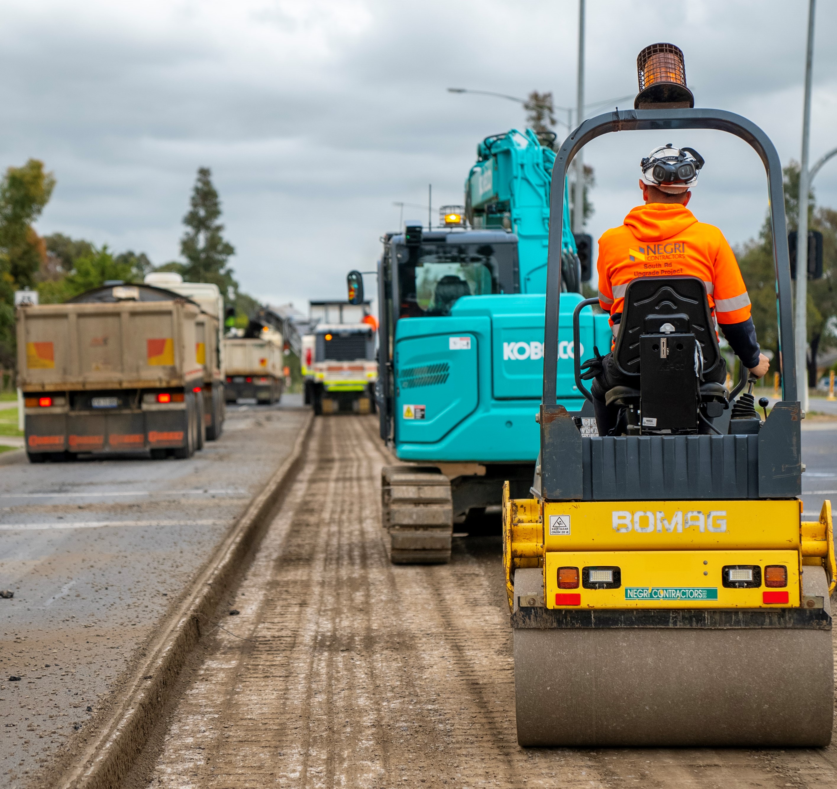 Tarneit Road duplication (Sayers Road to Leakes Road)