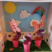 Isbah's flower diorama