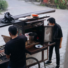 A quick comb before satay by Brandon Kim