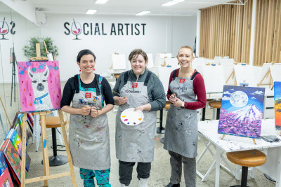 The Social Artist