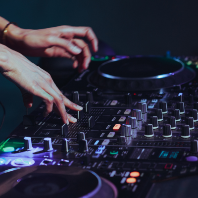 dj
