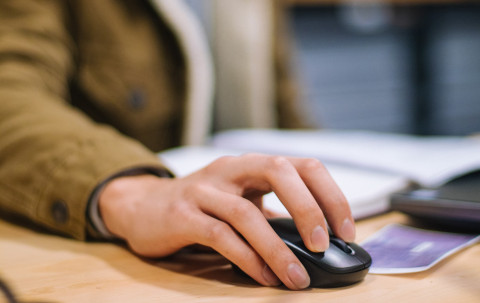 Beginners' Computer Class - Manor Lakes Library