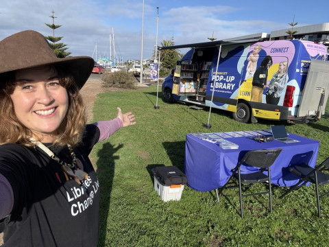 Pop-Up Library Van - Wyndham Harbour