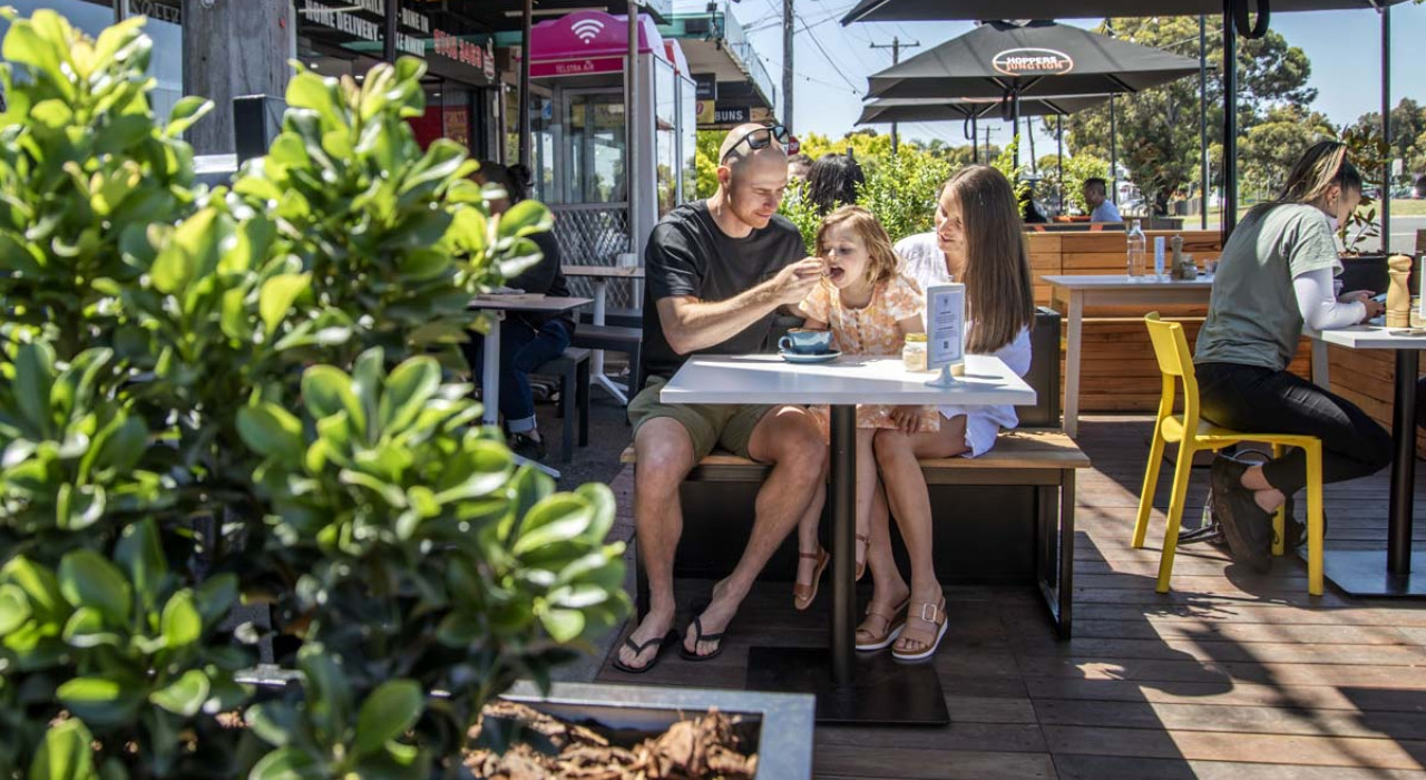 dining outdoors