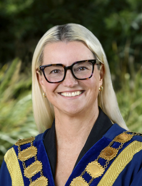 Mayor, Councillor Mia Shaw