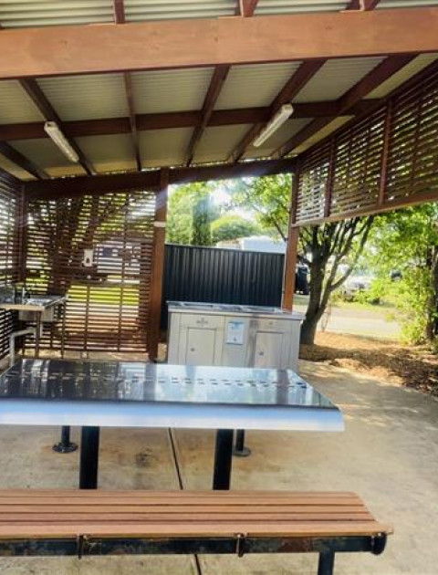 Facilities & Features