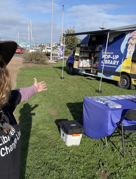 Pop-Up Library Van - Wyndham Harbour
