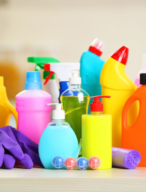 Cleaning chemicals (ammonia based)