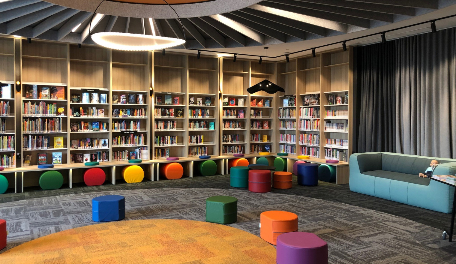 williams landing library lounge