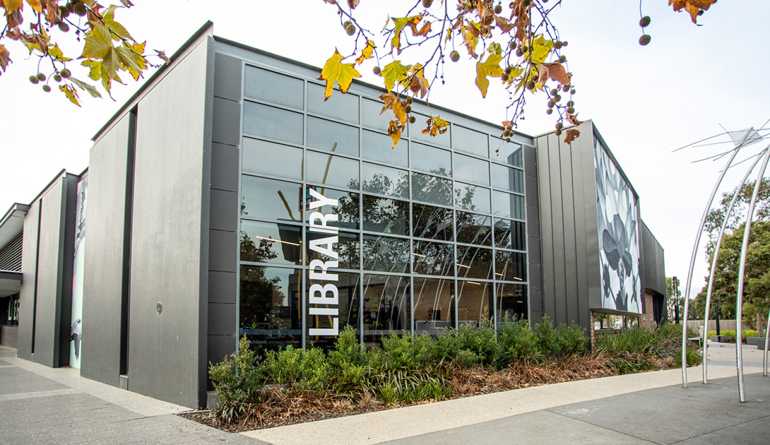 Exterior of Point Cook Library