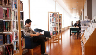 Werribee Library