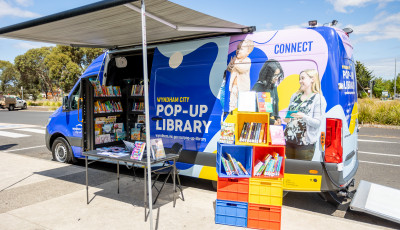 Pop Up Library Van