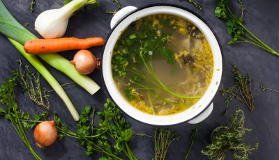 Food broth made from veggie scraps