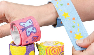 Make a Slap Band - School Holiday Session - Williams Landing Library Lounge