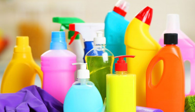 Cleaning chemicals (ammonia based)