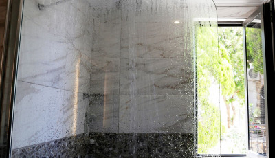 Shower screens