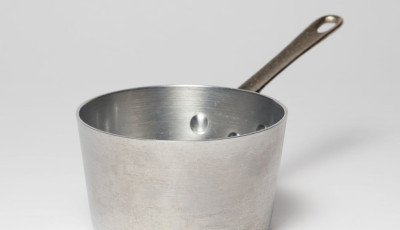 Pots and Pans (metal, no glass lid)